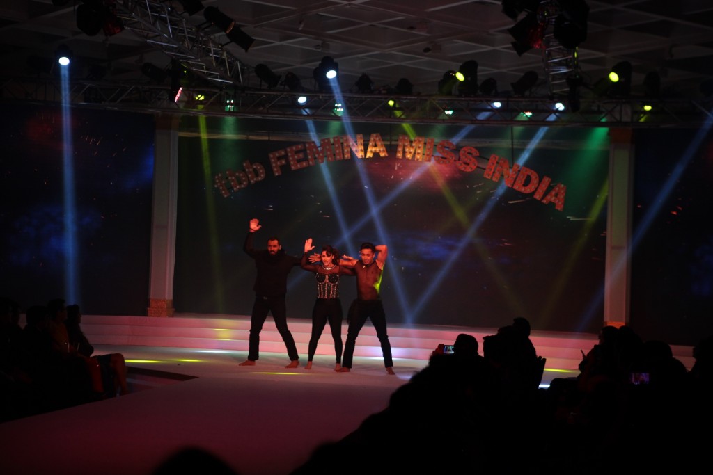 Dancer Lauren Gottlieb & Choreographer Deepak & Puneet Performing at Grand Finale of Femina Miss India Delhi Region 2016