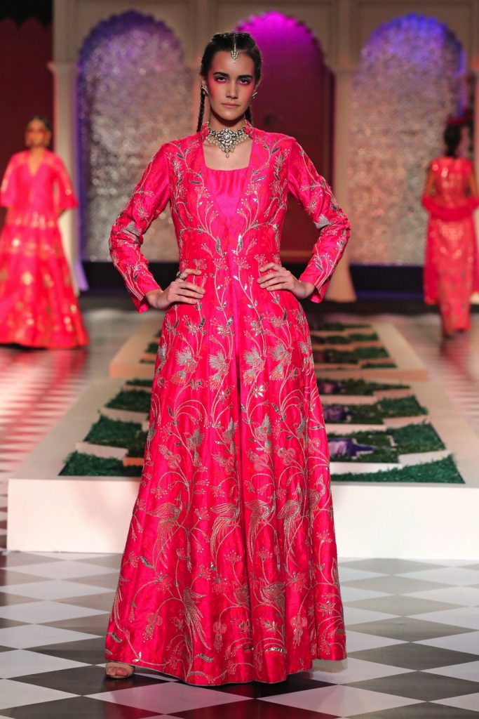 0801-Anita Dongre